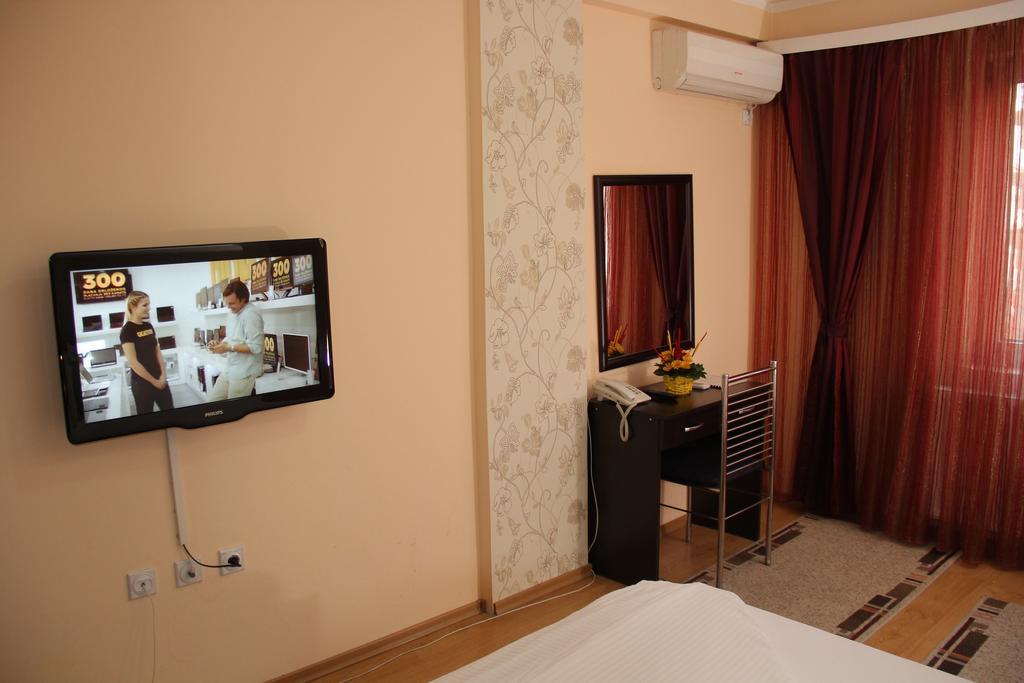 Garni Hotel Rile Men Ni الغرفة الصورة