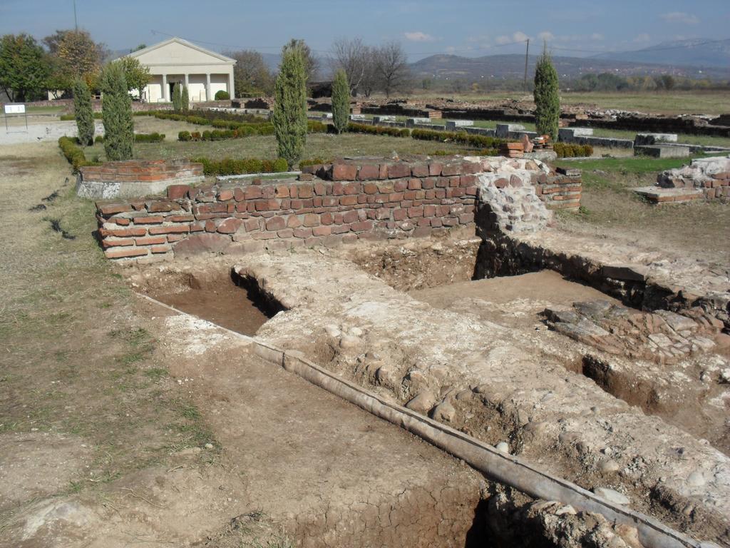 Garni Hotel Rile Men Ni المظهر الخارجي الصورة