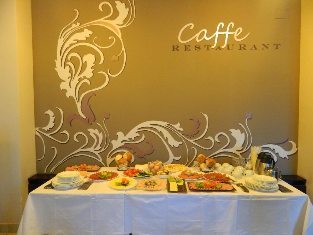 Garni Hotel Rile Men Ni المظهر الخارجي الصورة
